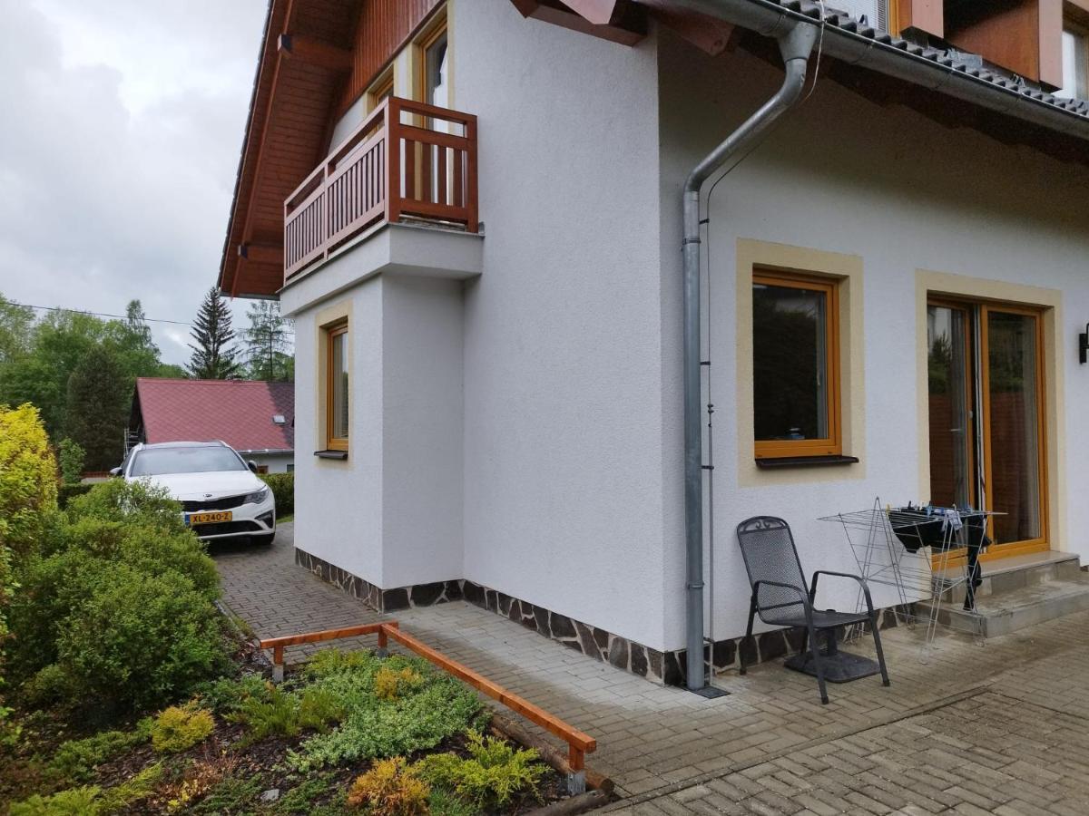 Villapark Lipno Dreams - Pet Friendly Lipno nad Vltavou Exterior photo